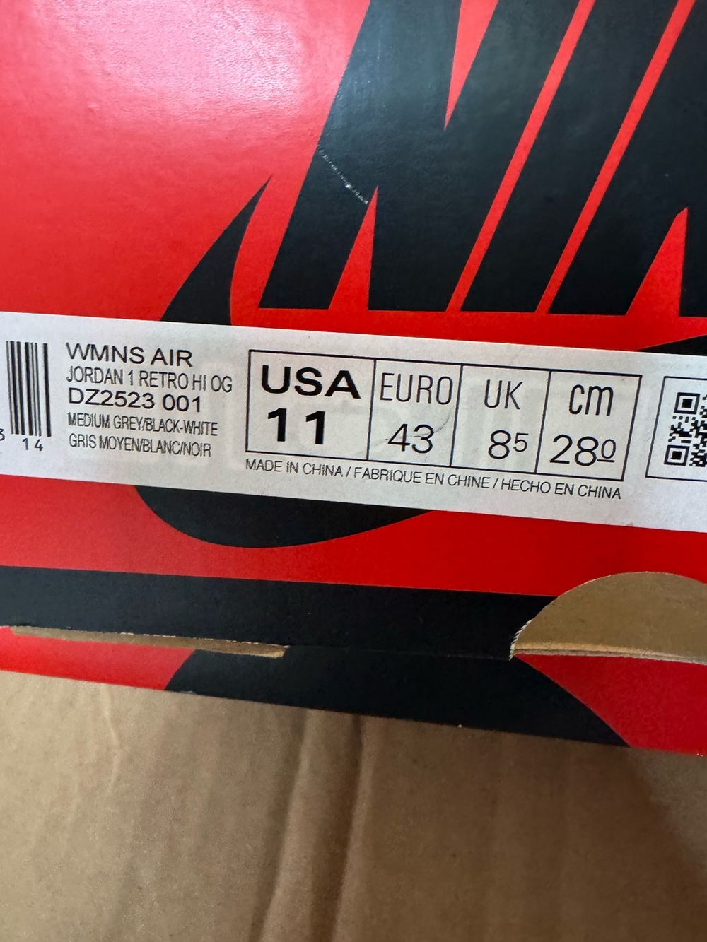 Air Jordan 1 High Top Sneakers in Gray and Black - Picture 11 of 11